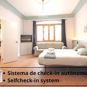 Pensión Regina Selfcheck-in Smart